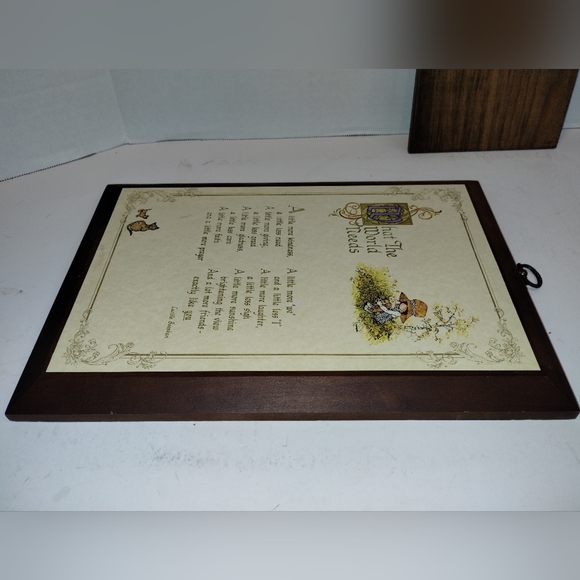 Vtg Holly Hobbie Wood Plaque What The World Needs American Greeting & Footprints - Picture 5 of 16